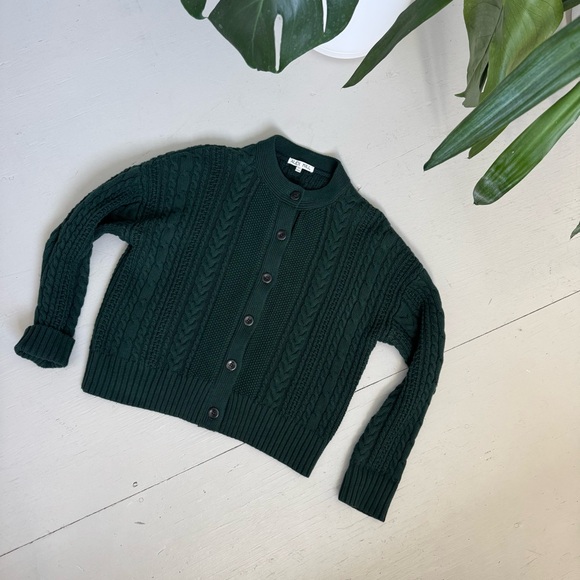 Alex Mill Cable Knit Nico Chunky Cardigan
Evergreen - Picture 3 of 4